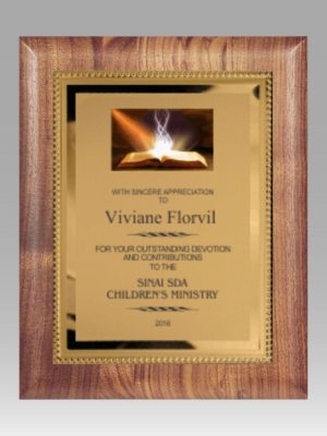 Walnut Round Edge Plaque Gold